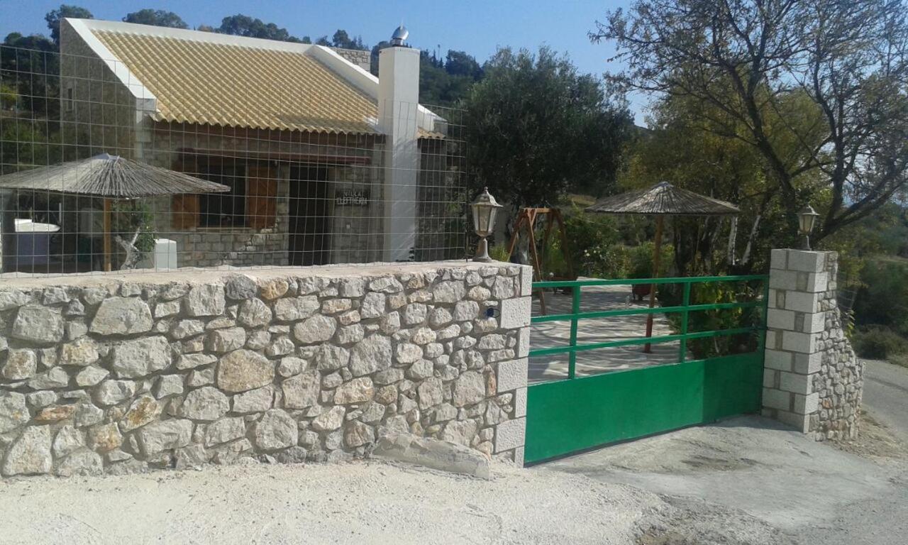 Villa To Stolidi Tis Psinthou à Psinthos Extérieur photo